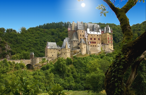 screen eltz.jpg